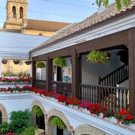 La De Pilar 3* Cordova