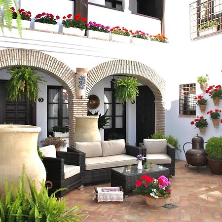 La De Pilar Lejlighedshotel 4*