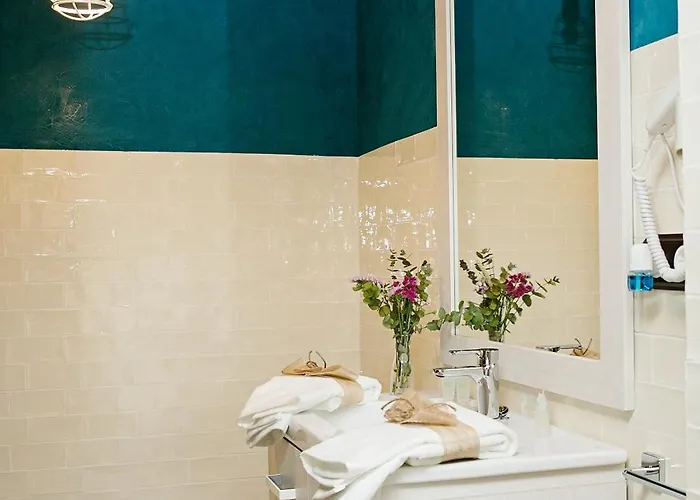 Aparthotel La De Pilar 4*