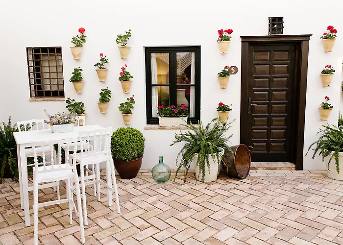 Aparthotel La De Pilar