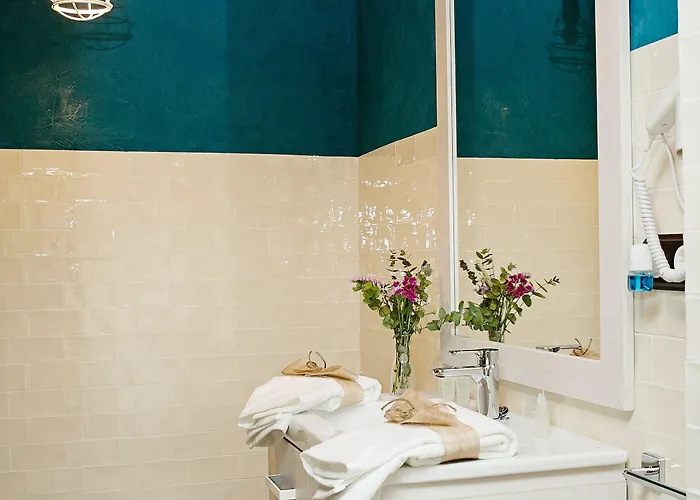 La De Pilar Aparthotel 4*