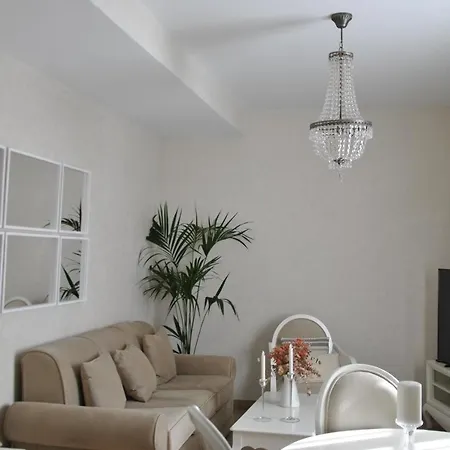 Aparthotel La De Pilar