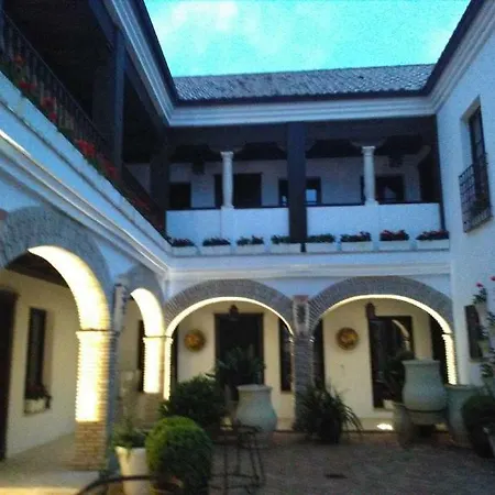 Aparthotel La De Pilar