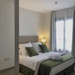 Apartahotel La De Pilar 4*